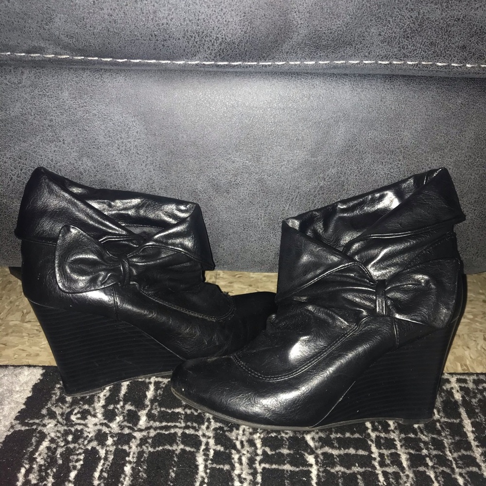 Wedge booties